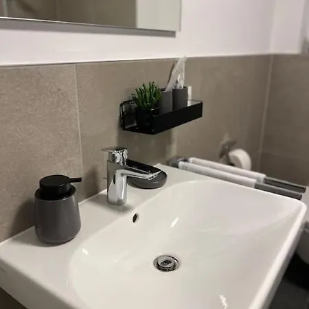 Moderne Am Rhein Apartment *